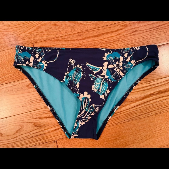 👙 Basta Surf womens blue bikini size small 👙 - Picture 2 of 11